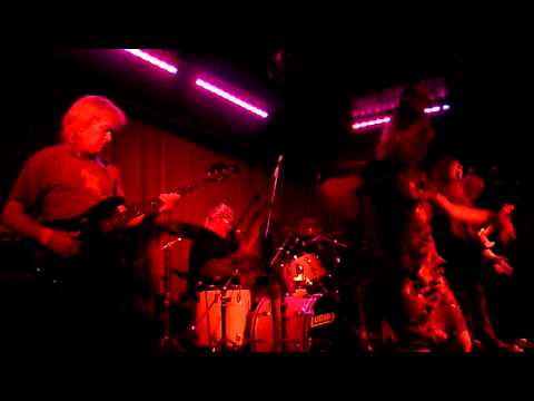 Groundhogs - 06 - Natchez Burning (Borderline 15-04-2011)