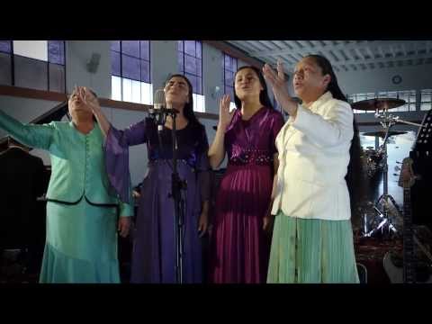 Pon tus ojos en Cristo - Himnos y Coros