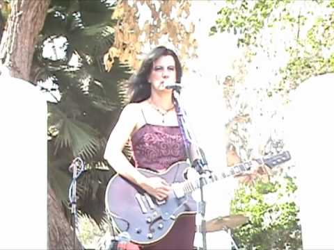 Astrid Chevallier - live - Elysian Park, Los Angeles - July 11, 2010