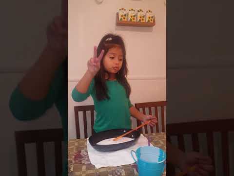 ZEIDY'S MAKING SLIME!!!!