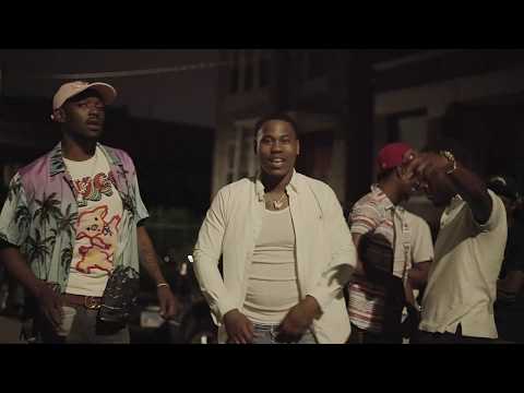 1 HUNIT - "STEPPERS" - FT. FAVORITE BOY BRICK