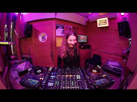 Kontakt w/ Poly Chain @ Kiosk Radio 13.10.2023