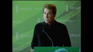 Steve Wynn on an Employee's Power to Impact the Hotel Industry | Milken Institute