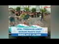 Viral Tendangan Langit Wanita Berjilbab Saat Berkelahi Di Jalanan