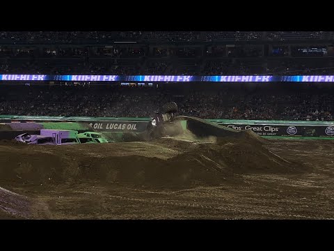Monster Jam Superstar Challenge: Freestyle Jim Koehler Avenger
