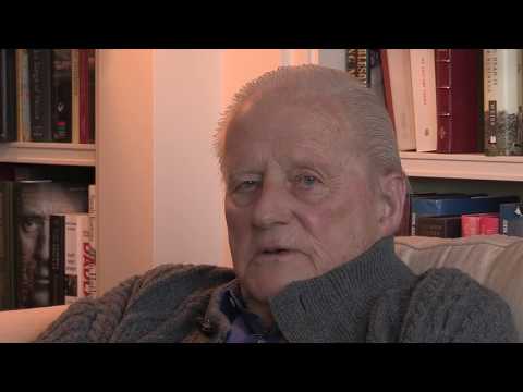 John Julius Norwich - Going to school in Canada (19/136)