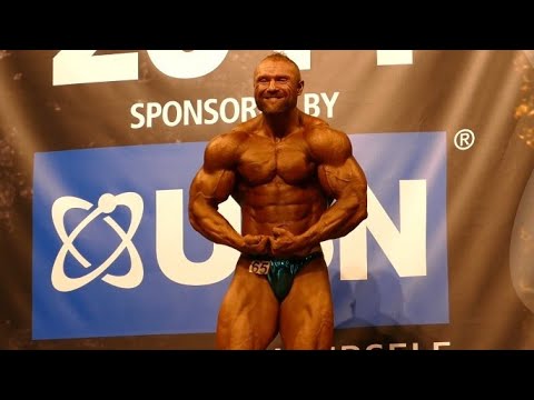 Dan Welburn (UK), NABBA Universe 2014 - Men Tall Winner