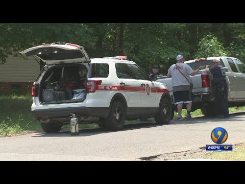 More than two dozen firefighters battling brush fire in Matthews