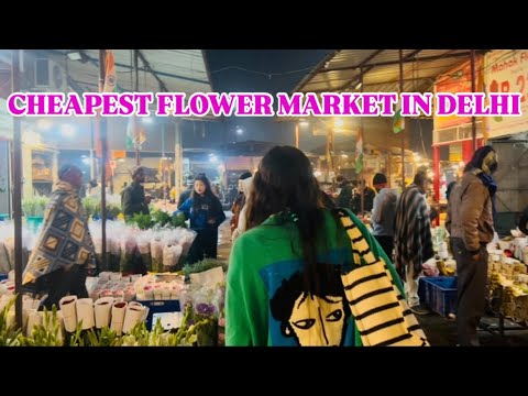 Visiting Cheapest Flower Market in Delhi - Gazipur || Phool Mandi