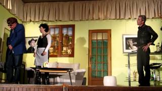 Coucou me revoilou (Les Drôlesenscène)