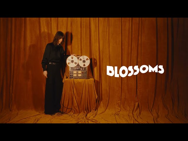 A Look at the Criticism and Praise for Blossoms: What Makes Them Stand Out in the Indie Music Scene?