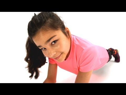 16 Year Old Girl Totally Shatters The Plank World Record