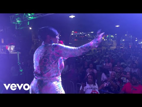 J'Cenae - I’ll be down in a minute (live performance)