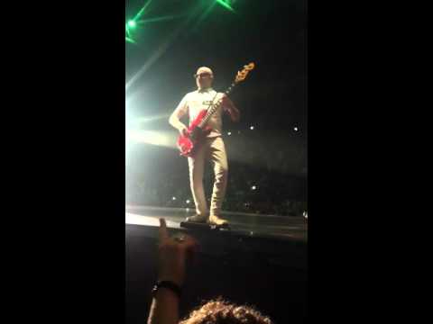 LORENZO NEI PALAZZETTI Tour 2015-2016 ACIREALE  " Ragazzo Fortunato - Ti Porto Via Con Me"