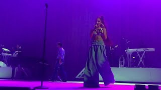 Ariana Grande - Jason&#39;s Song (Gave It Away) [Live at the Dangerous Woman Tour]