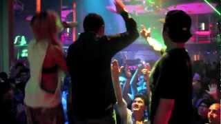 DJ M1 DROP Skrillex & The Doors - Breakn' A Sweat (Zedd Remix) at Fusion Taiwan