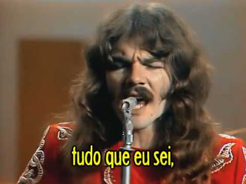 LISTEN TO THE MUSIC PLAY