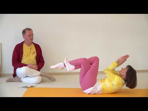 1411 Supta Jathara Garudasana