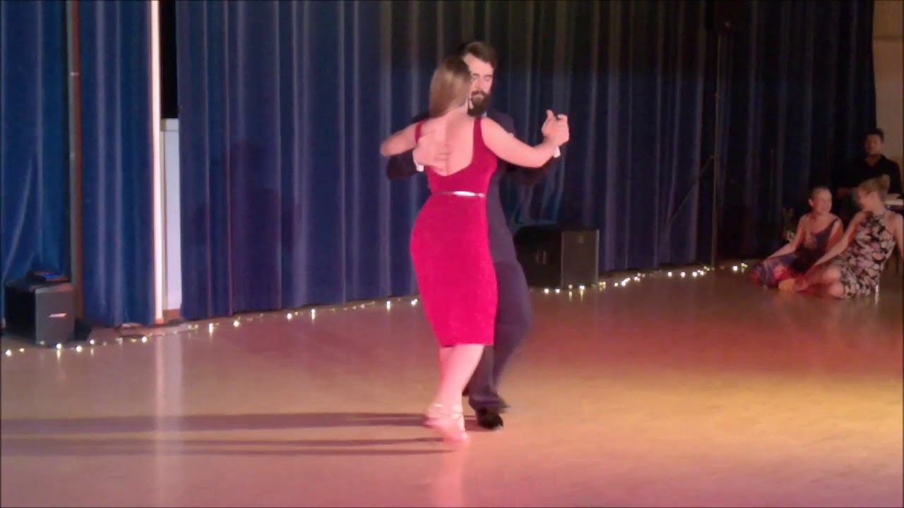 Maja Petrović & Marko Miljević, vals Miedo at Helatango 2018