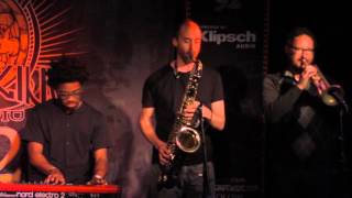 Anderson East - "Devil In Me" (Live In Sun King Studio 92 Powered By Klipsch Audio)