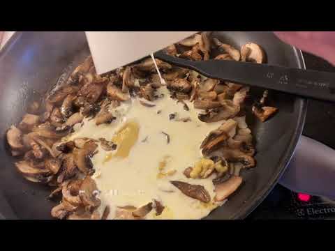 Champinjoner i vitvinssås