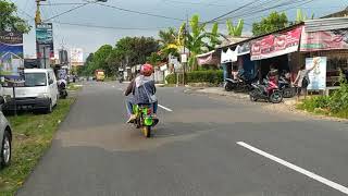 Download lagu Story wa romantis bucin honda c70 mp3