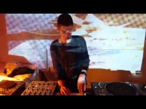 Aphiks, visuals by Goose Fractal - RTS.FM.230313