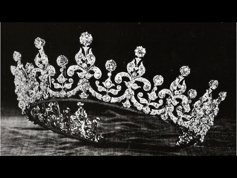 7 Most Stunning Tiaras Owned And Worn By The British Royal Family