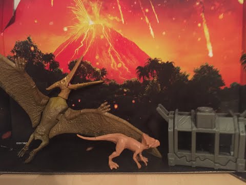 Jurassic World Destruct-a-saurs Pteranodon and Microceratus ToysRus play set Mattel unboxing review