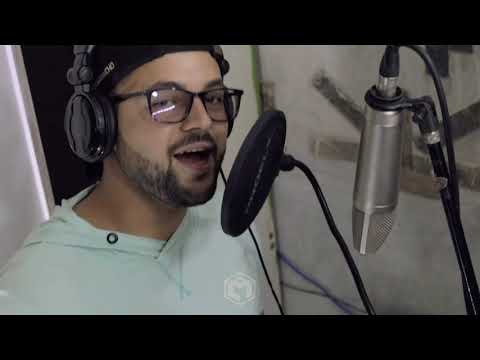 Ludo y Mancho de Novatos  Music ( Nuestra Historia )