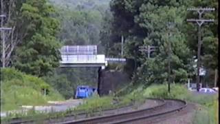 preview picture of video 'Conrail 6612 east 7-1-89'