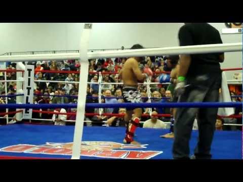 Columbus MMA @ The 2012 Arnold: Herbert Cruz vs. Isaias Natividad - Round 1