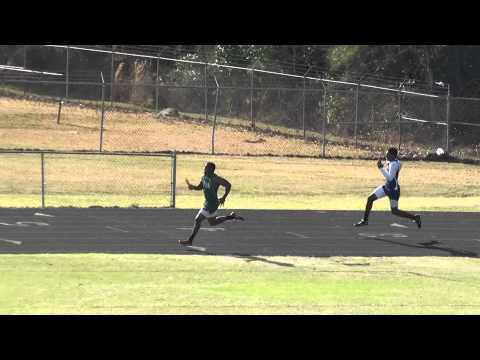 Boy's 4x200m 2013-04-10 (Aquino-White-Moses-Fields) 2ez