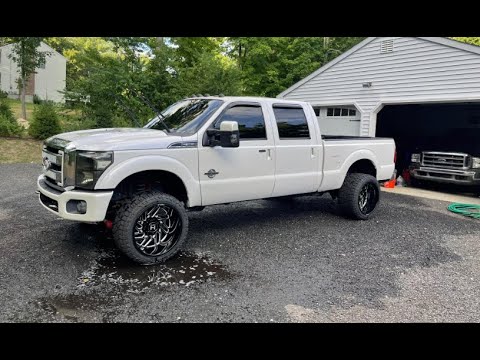2008-2016 Ford F-350/F250 SEIZED Cab Mount Removal TIPS AND TRICKS!(Cab Mount Replacement & CARNAGE)