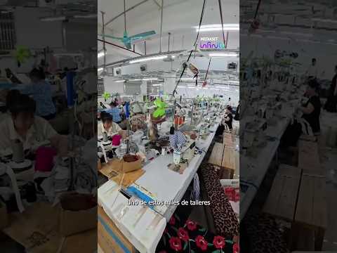 Cientos de personas cosiendo en una factoría que trabaja para Shein