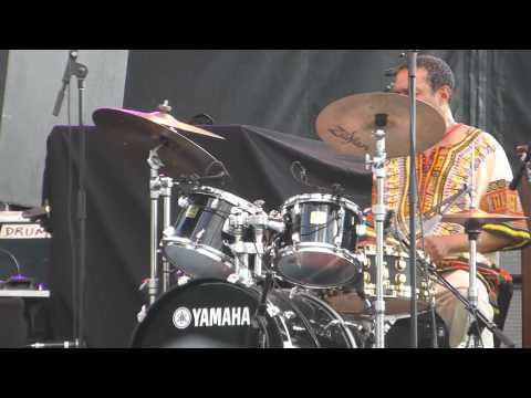 James Carter Organ Trio - Drum Solo