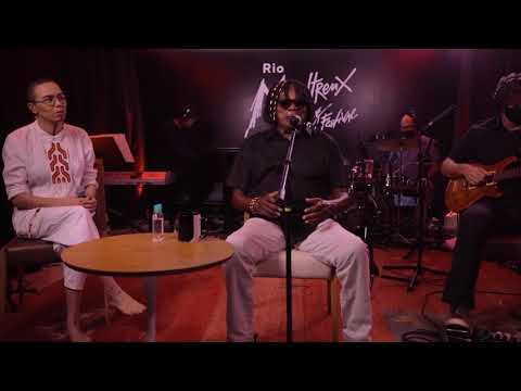 Milton Nascimento e Maria Gadu, Um Girassol da Cor de Seu Cabelo