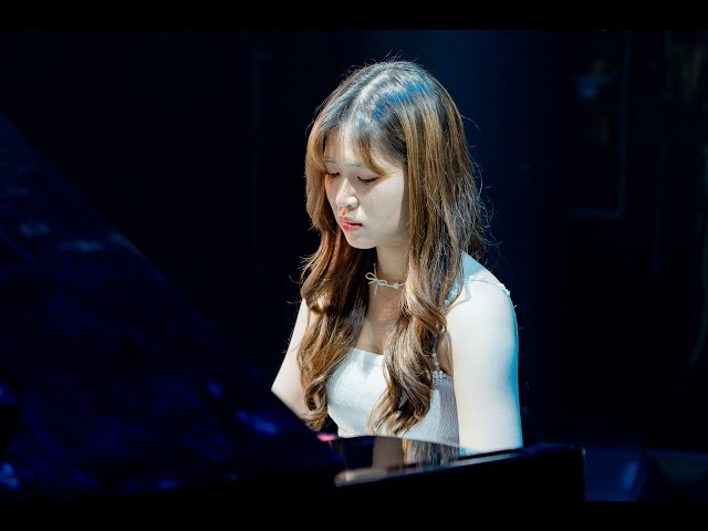 NGUYỄN TRÚC ANH - PART OF YOUR WORLD - ALAN MENKEN - HOWARD ASHMAN