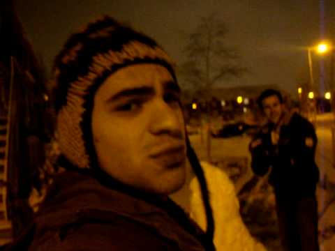 Lello leva bolada de neve