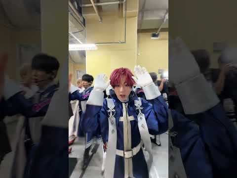 ライブ前にみんなで円陣する浦島坂田船 #浦島坂田船