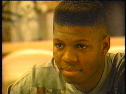 Muggsy Bogues & Charles Barkley Prank J.R. Reid Into Thinking He's Been Traded