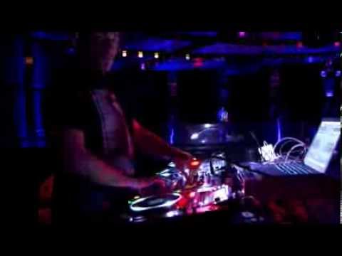 JUNIOR VASQUEZ : THE BIRTHDAY EVENT 2013