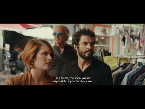 A piedi nudi di  Luca Esposito, trailer