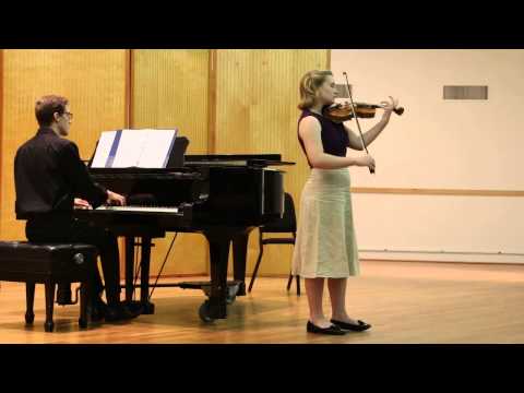 9 Elyza Whaley Puppet Show