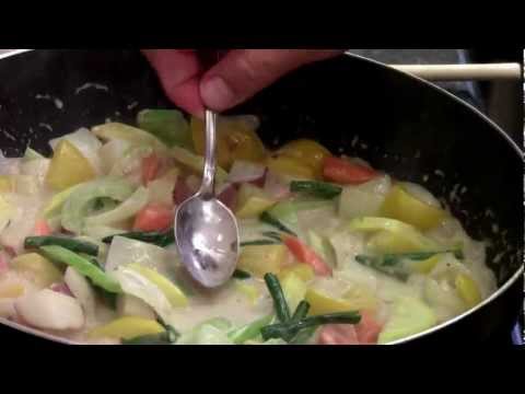How to make green curry with mixed vegetables