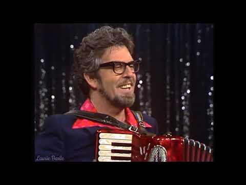 Rolf Harris sings its Hard to be Humble on the Don Lane Show 13/ 10/ 1980