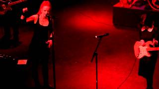 Because the Night (Patti Smith Cover) + Band Intro live by Garbage in NYC
