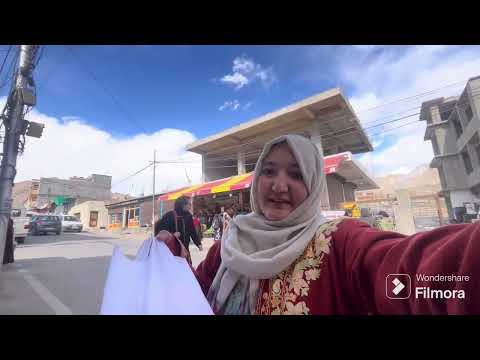 Skara bazar Leh | fresh vegetables and fruits available