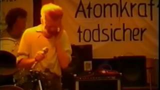 Video thumbnail for Drowning 1986 Mike Matthews Dirt Road Special Amp - Electro Harmonix by WATUSSI WATUZZI Watusi (WATUZZI)