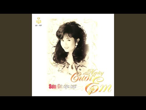 Thể hiện bởi Sơn Ca